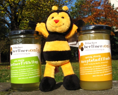 2011 Biene Spezial: Plüsch Biene + Robinie + Hauptstadtlinde